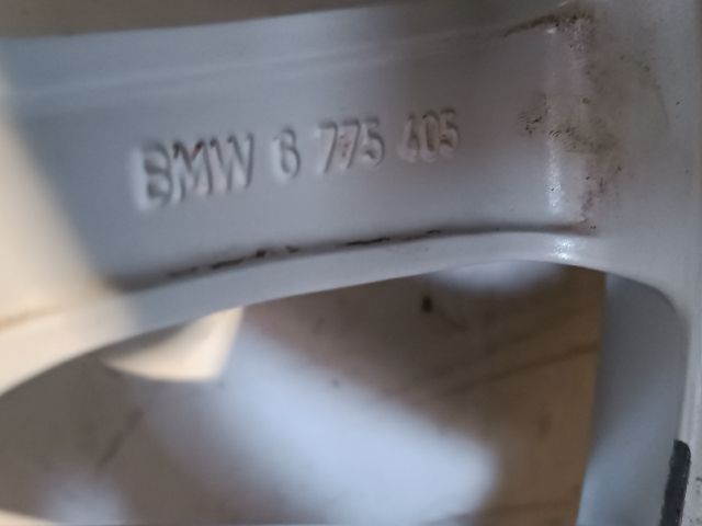 bontott BMW 7 Alufelni Szett Gumival