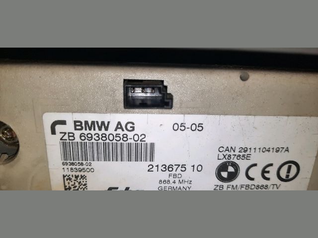 bontott BMW 7 Antenna Erősítő