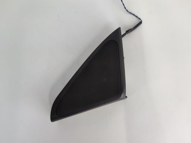 bontott BMW 7 Bal A Oszlop Hangszóró