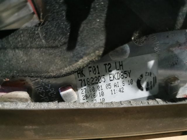 bontott BMW 7 Bal Belső Hátsó Lámpa