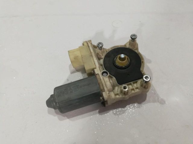 bontott BMW 7 Bal első Ablakemelő Motor