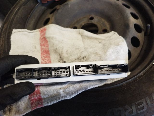 bontott BMW 7 Bal első Ajtó Vezérlőegység