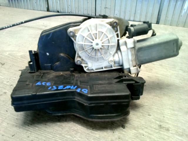 bontott BMW 7 Bal első Ajtózár