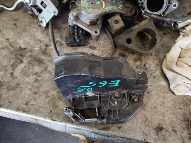 bontott BMW 7 Bal első Ajtózár