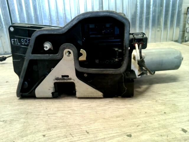 bontott BMW 7 Bal első Ajtózár