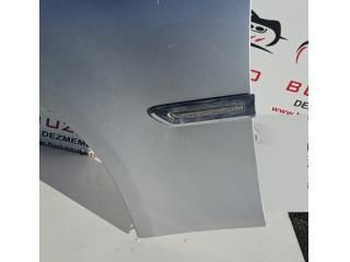 bontott BMW 7 Bal első Sárvédő