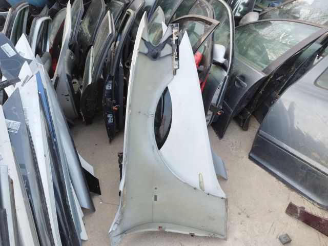 bontott BMW 7 Bal első Sárvédő