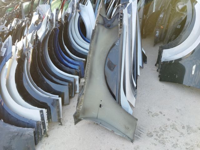 bontott BMW 7 Bal első Sárvédő