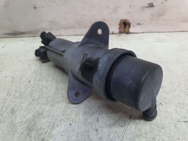 bontott BMW 7 Bal Fényszórómosó Fúvóka