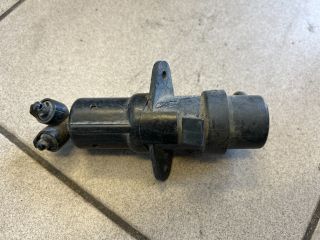 bontott BMW 7 Bal Fényszórómosó Fúvóka