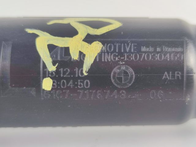 bontott BMW 7 Bal Fényszórómosó Fúvóka