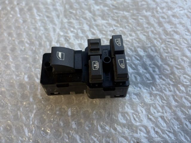 bontott BMW 7 Bal hátsó Ablakemelő Kapcsoló