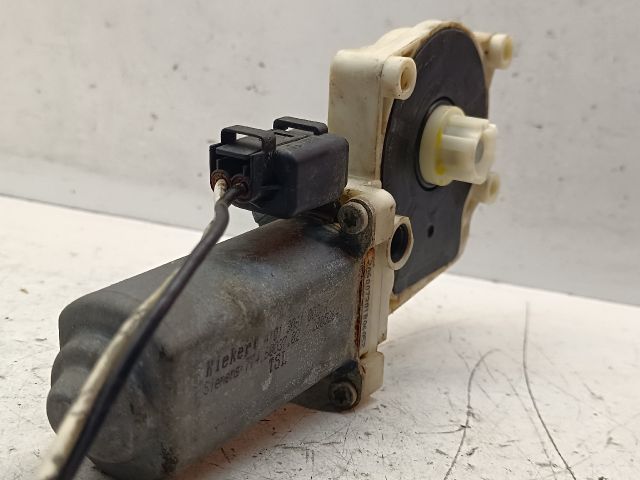 bontott BMW 7 Bal hátsó Ablakemelő Motor