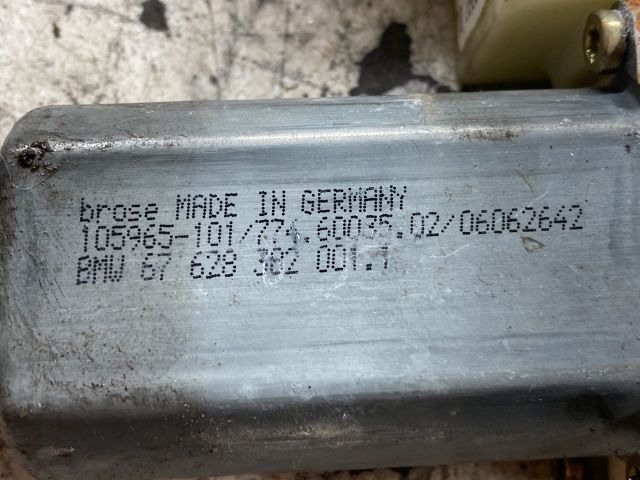 bontott BMW 7 Bal hátsó Ablakemelő Motor