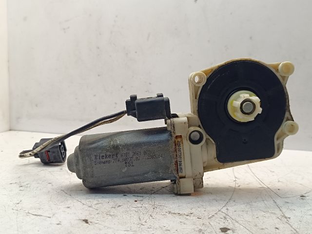 bontott BMW 7 Bal hátsó Ablakemelő Motor