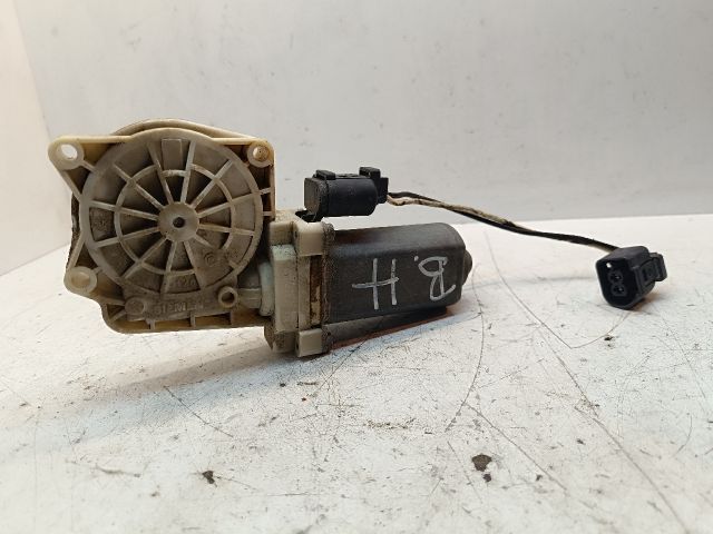 bontott BMW 7 Bal hátsó Ablakemelő Motor