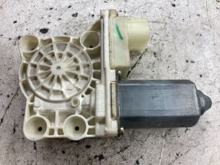 bontott BMW 7 Bal hátsó Ablakemelő Motor