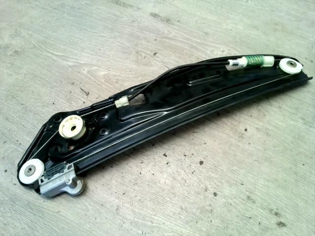 bontott BMW 7 Bal hátsó Ablakemelő Szerkezet (Elektromos)