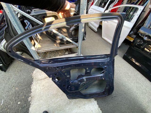 bontott BMW 7 Bal hátsó Ajtó (Üres lemez)