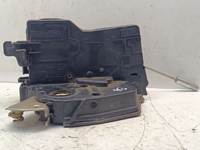 bontott BMW 7 Bal hátsó Ajtózár