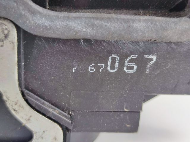 bontott BMW 7 Bal hátsó Ajtózár