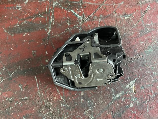 bontott BMW 7 Bal hátsó Ajtózár