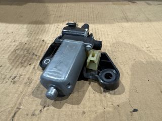 bontott BMW 7 Bal hátsó Árnyékoló Roló