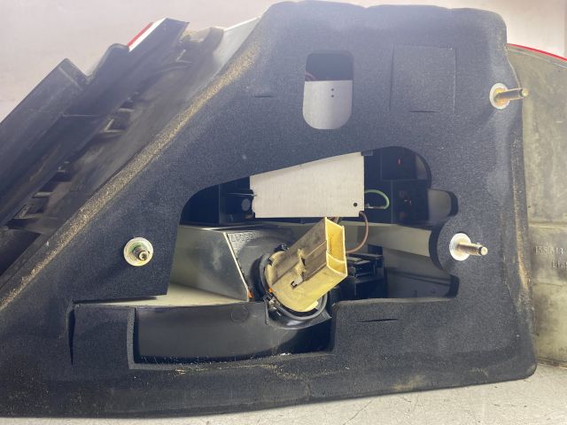 bontott BMW 7 Bal Hátsó Lámpa