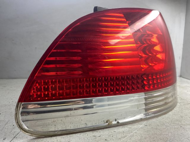 bontott BMW 7 Bal Hátsó Lámpa