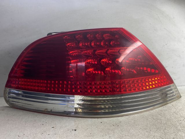 bontott BMW 7 Bal Hátsó Lámpa
