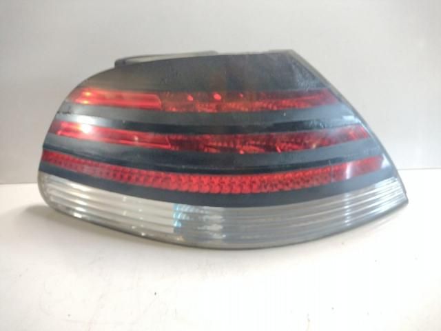 bontott BMW 7 Bal Hátsó Lámpa