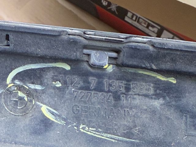 bontott BMW 7 Bal hátsó Lökhárító Díszléc