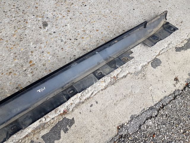 bontott BMW 7 Bal Küszöb