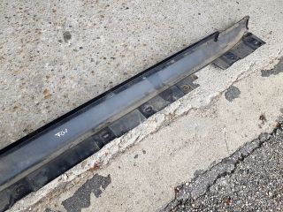 bontott BMW 7 Bal Küszöb