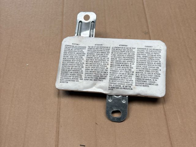 bontott BMW 7 Bal Oldallégzsák