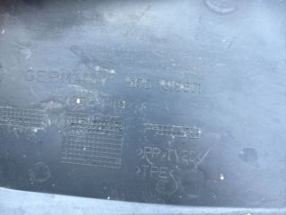 bontott BMW 7 Bal Sárvédő Csavar Burkolat