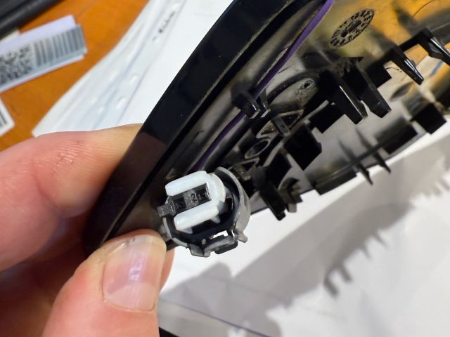 bontott BMW 7 Bal Tükörlap