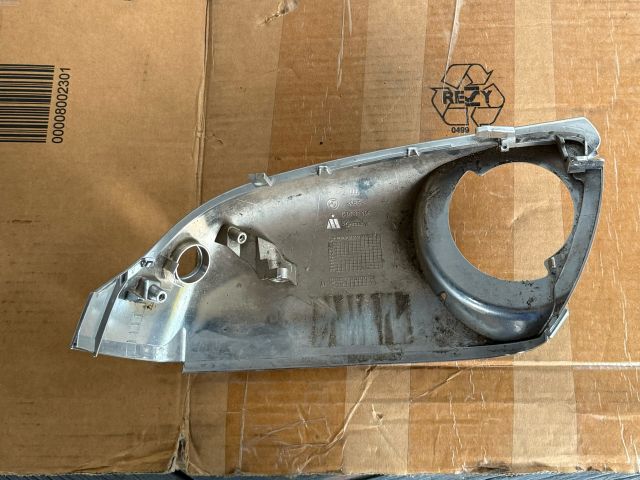 bontott BMW 7 Bal Visszapillantó Tükör Keret