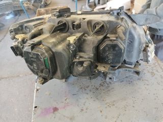 bontott BMW 7 Bal Xenon Fényszóró
