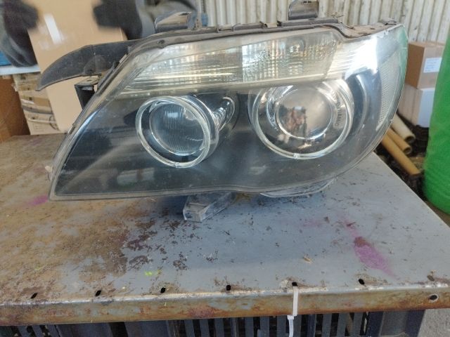 bontott BMW 7 Bal Xenon Fényszóró