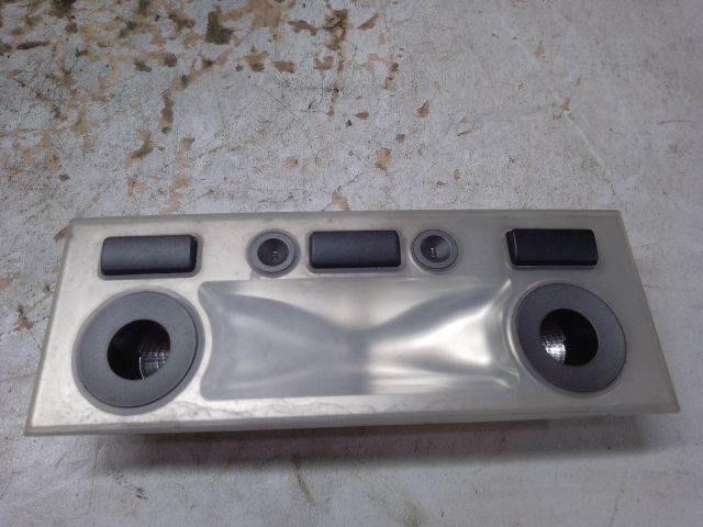 bontott BMW 7 Beltér Világítás Első