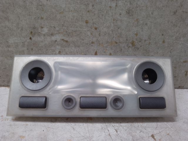 bontott BMW 7 Beltér Világítás Első