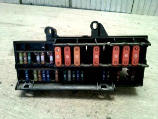 bontott BMW 7 Biztosítéktábla Utastér