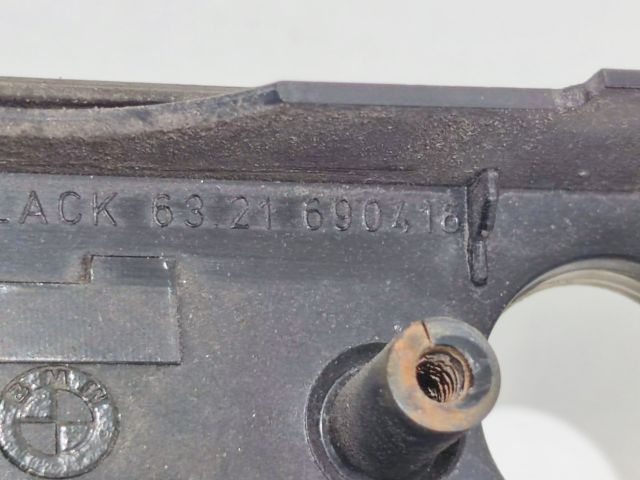 bontott BMW 7 Csomagtérajtó Díszléc