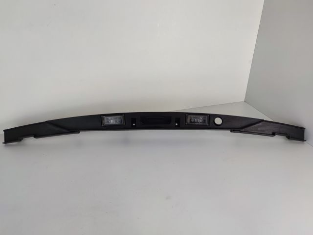 bontott BMW 7 Csomagtérajtó Díszléc