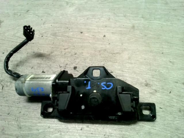 bontott BMW 7 Csomagtérajtó Motor