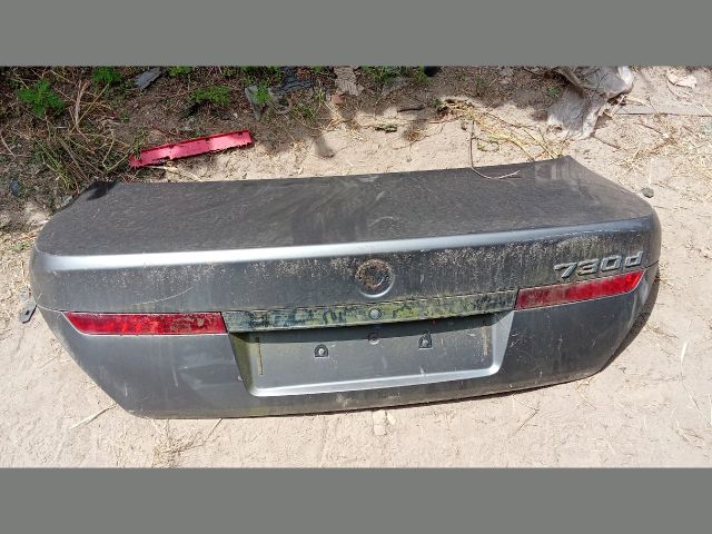 bontott BMW 7 Csomagtérajtó (Részeivel)