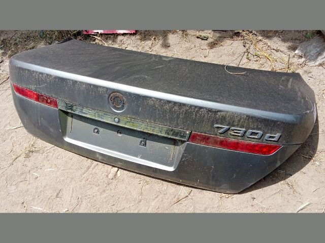 bontott BMW 7 Csomagtérajtó (Részeivel)