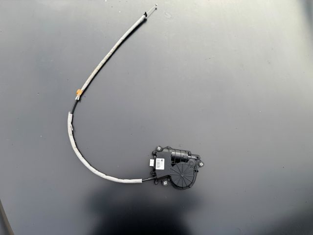 bontott BMW 7 Csomagtérajtó Zárszerkezet