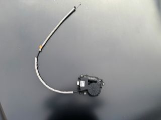 bontott BMW 7 Csomagtérajtó Zárszerkezet